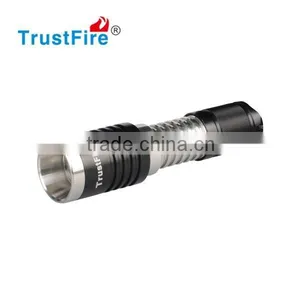 Cheapest Beam Focus Light TrustFire Z8 Searchlight Long Range Flashlight Night Vision 600LM thumbnail-2