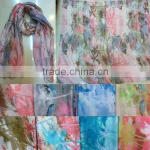 New Arrival Muti-color Coconut Palm Figure Gauze Scarf thumbnail-1