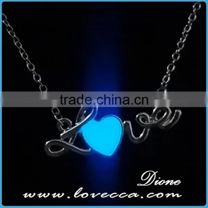 Hot Selling Women Jewelry Luminous Love Style Glowing Heart Necklace thumbnail-1