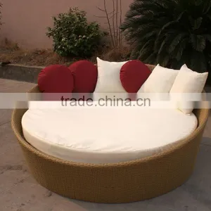 Round Bed thumbnail-2