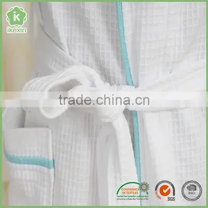 Factory Royal White Breathable Waffle Hotel Bathrobe thumbnail-2