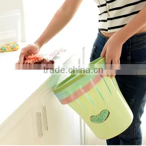 Candy Color Plastic Trash Can thumbnail-3