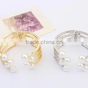 Wholesales Bracelet Opening Wide Wire Pearls Cuff Bangle Bracelet Exaggerate Pearl Jewelry thumbnail-3