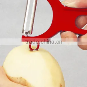 ABS+S/S 12.3*7.7 Kitchen Gadgets Small Fruit&vegetable Peeler/Portable Peeler/melon Peeler thumbnail-3