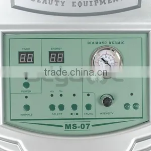 Handheld Microdermabrasion Machine thumbnail-4