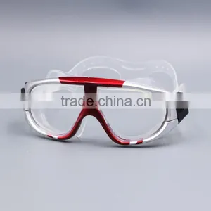 Comfortable Silicone Swimming Goggle With Anti-Fog Lens thumbnail-3