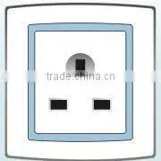 English Style 3pin Electrical Socket thumbnail-1