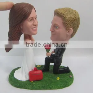 Groom Make a Proposal of Marrie to Bride Figurine thumbnail-1