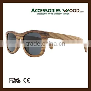 Women Age and Smoke Lenses Color Color Wood Sunglasses thumbnail-2