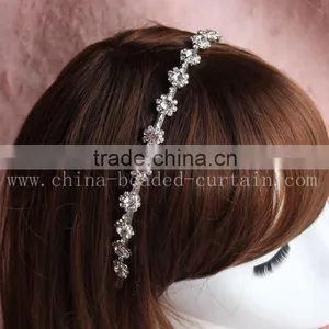 Latest Christmas Rose Garland Design thumbnail-1