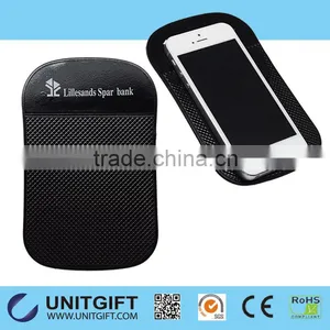 Silicone Anti Slip Bumper Pad Anti Slip Dashboard Pad Custom Logo Mobile Antislip Pad thumbnail-2