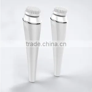 Acne and Residual Cosmetic Removal Device Skin Scrubber thumbnail-1
