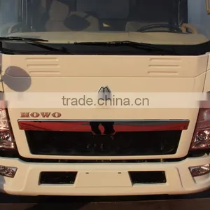 Hot Sinotruk Refrigerated Cargo Van 4x2 thumbnail-4