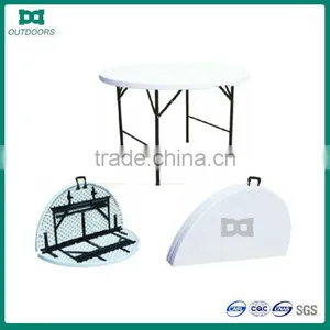 4ft Folding Plastic Chair and Round Table thumbnail-1
