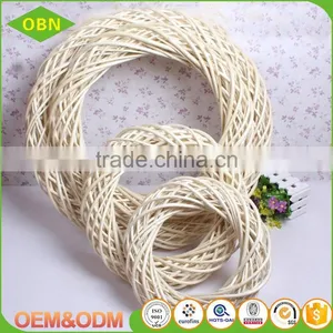 Wholesale Outdoor Wicker Christmas Crafts Cheap Bulk Natural Willow Wreath Decoration thumbnail-3