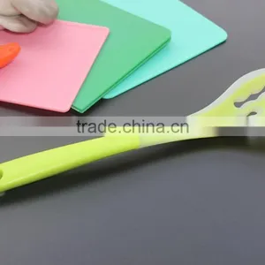 CK-3122 Food Grade Heat Resistant 6pcs Untensil Kitchen Tool Sets Silicone Covered Nylon Utensil Cooking Tool Set With PP Handle thumbnail-5