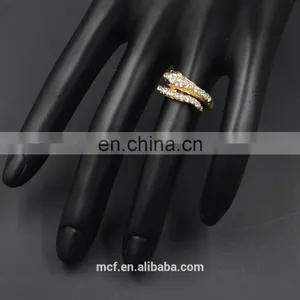 MCR-0028 Latest Fashion Design Gold Fake 18k Snake Ring ,wedding Engagement Ring thumbnail-4