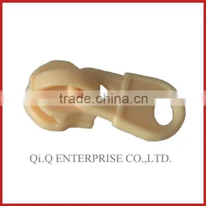 Non Lock Plastic Zipper Slider Body thumbnail-1