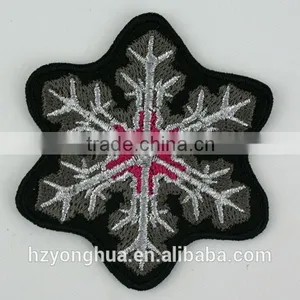 Customized Logo Embroidery Patch/High Quality Custom Embroidered Badges thumbnail-1