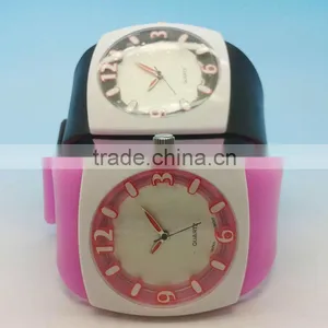 2013 Popular Gift Watch thumbnail-1