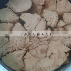Canned White Meat Tuna Chunk in Vegetable Oil thumbnail-3