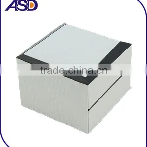 White Cheap Cardboard Clamshell Watch Box for Gift Case thumbnail-2