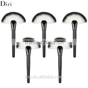 New 1pc Soft Makeup Large Fan Brush Blush Powder Foundation Make Up Tool thumbnail-6