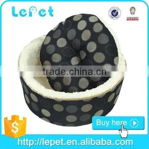 Large Cotton Stuffed Novelty Pattern Dog Bed thumbnail-2