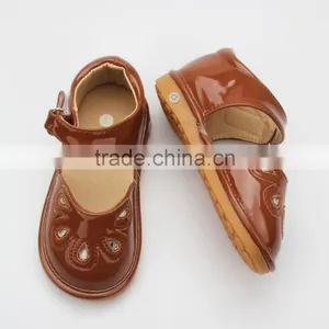 Non-slip Leather Baby Sandals Summer Children Squeaky Shoes thumbnail-1