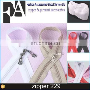 Long Chain Nylon Zipper Meter #3 Side Zipper Nylon Coil Closed-End White Zipper thumbnail-1
