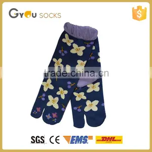 Wholesale Cheap Toe Socks Split Toe Socks Flip Flop Pink Stripes One Toe Socks thumbnail-1