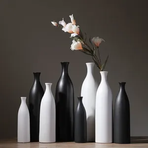 Matte Large Black And White Modern Simple Style Fashion Ceramic For Home Soft Decoration thumbnail-1
