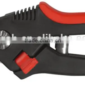 Garden Metal Pruner With Plastic Handle thumbnail-1
