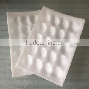 White Color Lightweight PE Strawberry Foam Tray thumbnail-5
