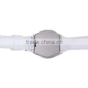 1.54 Inch Watch Phone , for Kids , Emergency, Gprs, Bluetooth, 1.3m Camera thumbnail-4