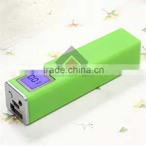 2600mAh Universal Portable Power Bank thumbnail-1