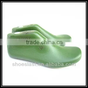 The Plastic Shoe Lasts Shoe Trees For Children Shoes thumbnail-2