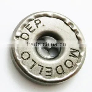 Auto Machine Made Jean Suitcase Magnet Button thumbnail-1