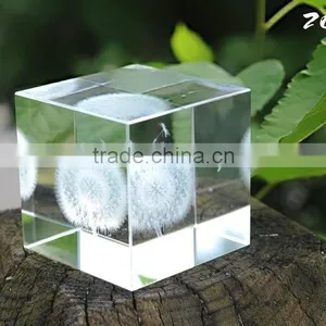 Desktop 3D k9 Crystal Glass Cube With Dandelion Figurines Inside For Souvenir Gifts thumbnail-1