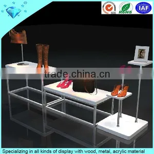 Wholesale Custom New Style Window Display Prop for Shoes Shop thumbnail-2