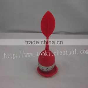 Stainless Steel Tea Strainer With Silicone Handle thumbnail-1