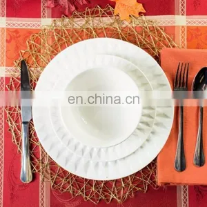 Woven Paper Round Decorative Metallic Placemat thumbnail-4
