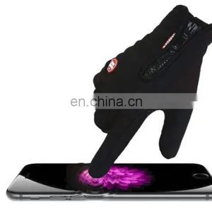 Wholesale Waterproof Black Neoprene Fabric With Touchscreen Fingers Outdoor Sport Diving Protective Glove thumbnail-4