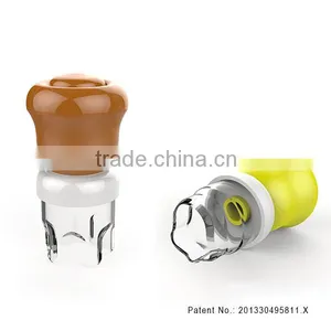Colorful Handle Part Mini Sandwich Cutter thumbnail-1