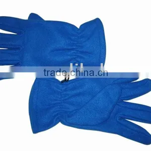 Fleece Gloves thumbnail-1