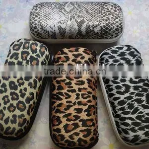 Designer Sunglass Cases thumbnail-1