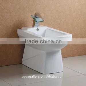 Ceramic Bathroom Toilet Bidet thumbnail-1