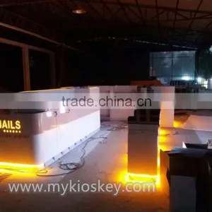 Customized Mall Nail Bar Kiosk Design / Nail Kiosk for Manicure and Pedicure for Sale thumbnail-5