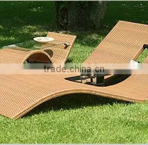 Modern Double Rattan Sun Lounge Wicker Outdoor Lounge Furniture thumbnail-2