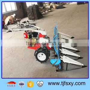 Factory Supply Farmer Best Helper Mini Harvester Machine thumbnail-5
